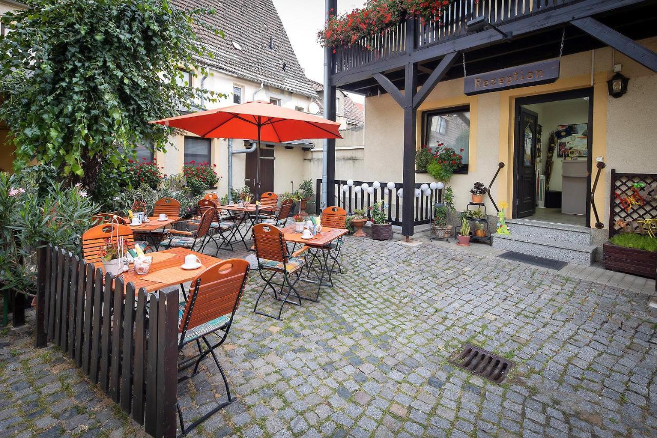 Hotel-Pension Zum Markt Torgau Dış mekan fotoğraf
